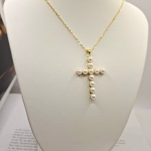 Cross Pearl Necklace